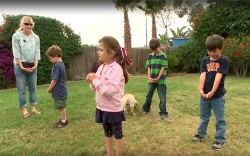 Girl who was bitten and how to recognize when a dog may bite Children